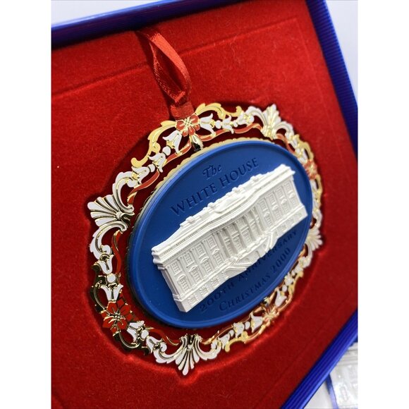 Vintage Christmas Collectible Ornament By The White House Historical Association - Picture 3 of 16